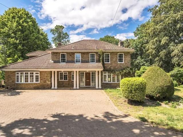 House at Old Avenue, Woking