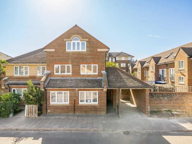 House at Old Hospital Close, Greater London