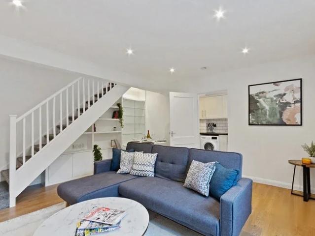 House at Old Merrow Street, Guildford