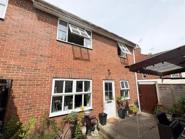 House at Old Road, Leighton Buzzard