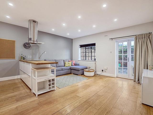 House at Orleston Mews, Greater London