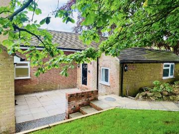 House at Park Close, Priorslee Village