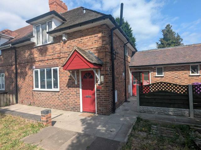 House at Pendeford Avenue, Wolverhampton