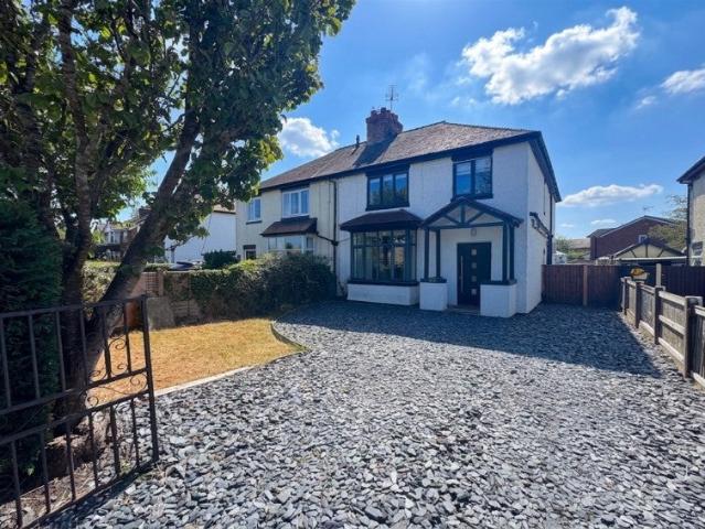 House at Pennys Lane, Northwich