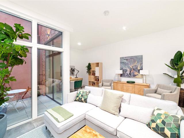 House at Penrose Mews, Greater London