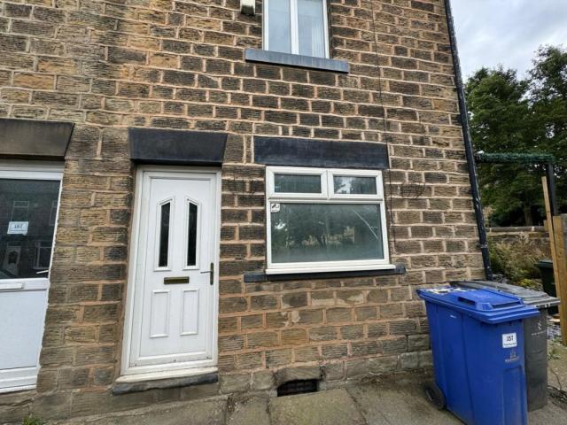 House at Pontefract Road, Cudworth