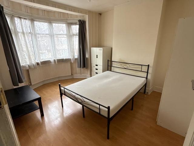 House at Priory Close, Greater London