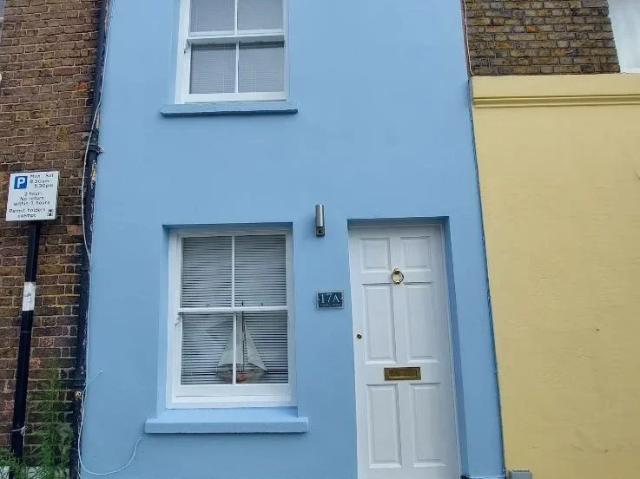 House at Queen Street, Deal