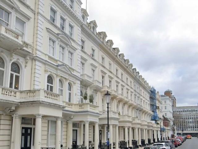 House at Queen's Gate, City of Westminster