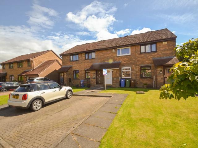 House at Raeswood Drive, Glasgow