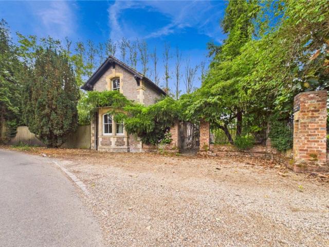 House at Rectory Road, Padworth