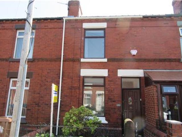 house at Reservoir Street Let