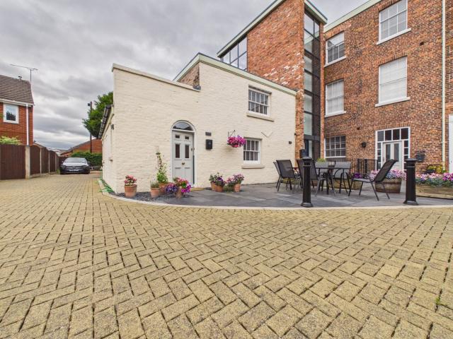 House at Richmond Avenue, Runcorn