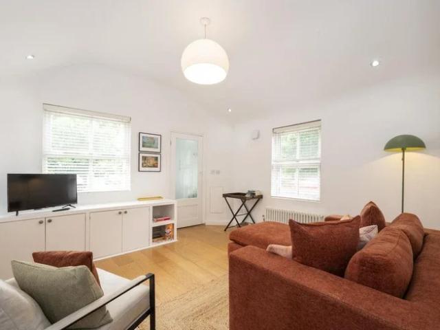 House at Richmond Road, Greater London
