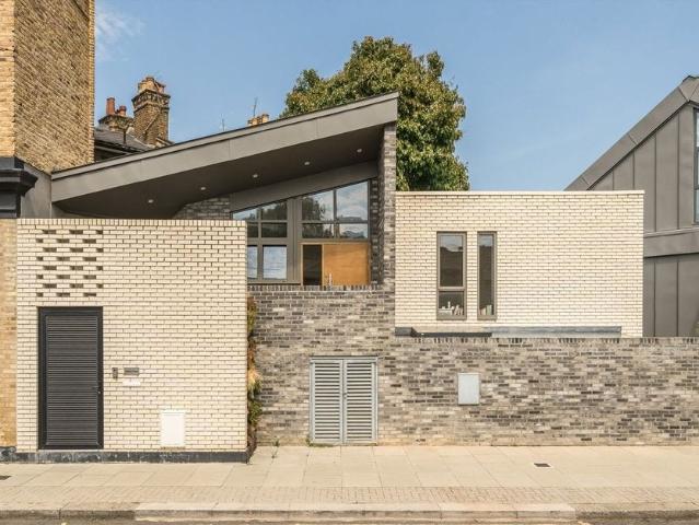 House at Robertson Street, Greater London