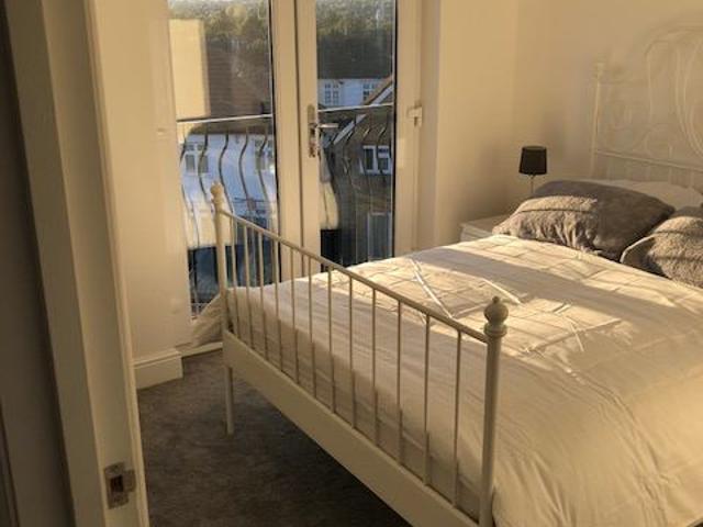 Apartment at Roding Lane North, Greater London