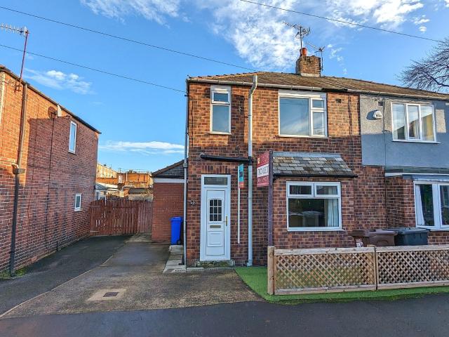 House at Rosedale Gardens, Thatcham