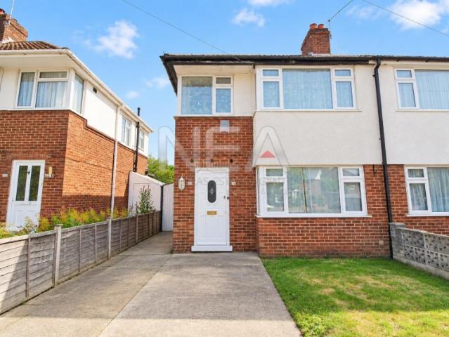 house at Rossendale Road, Caversham, Reading