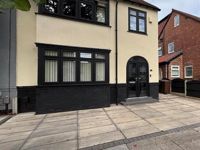 House at Rothesay Drive, Bromborough