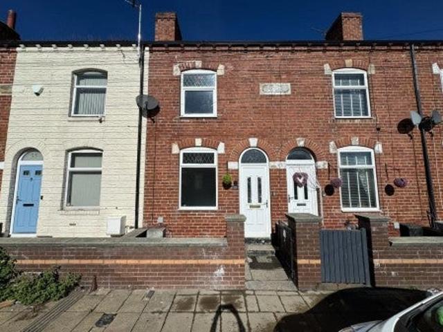 House at Roundhill Road, Wakefield