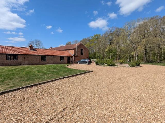 House at Rushden Road, Sharnbrook