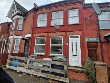 House at Russell Rise, Luton