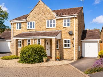 House at Ryland Close, Cotswold District