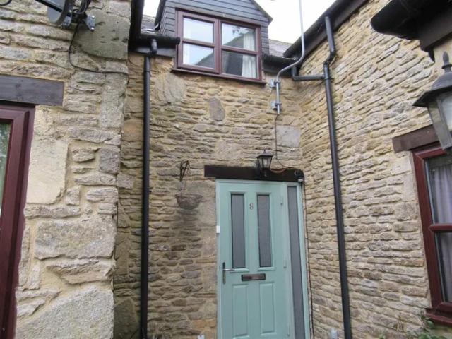 House at School End, Aynho