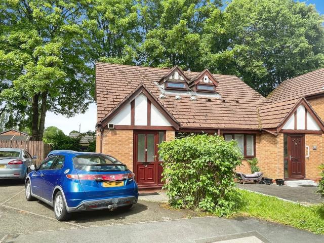 House at Sandhill Close, Farnworth