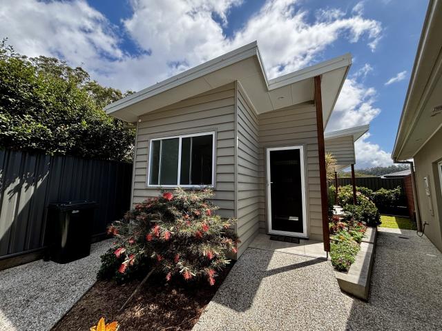 house at Sandy Beach 13a Zenith Avenue