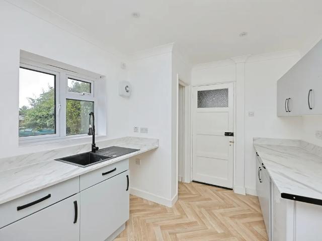House at Saint Michaels Crescent, Breckland District