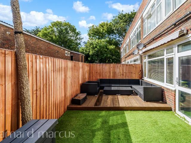 House at Sawkins Close, Greater London