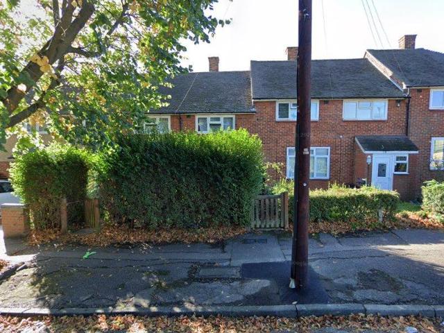 House at Sheffield Drive, Greater London