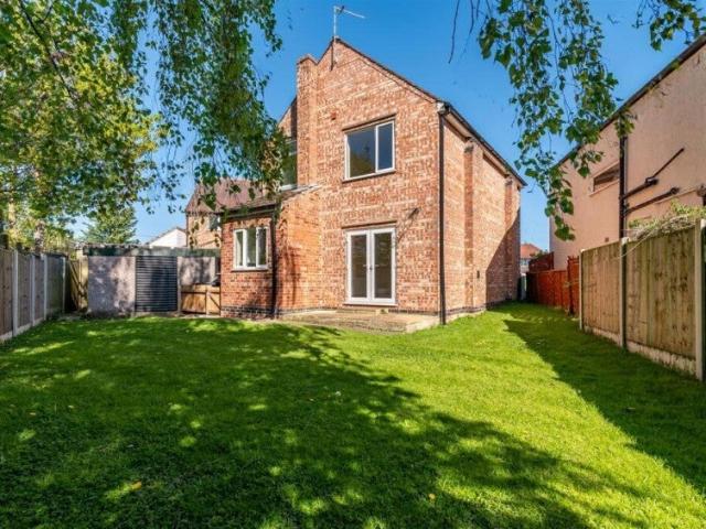 House at Shelford Crescent, Nottingham