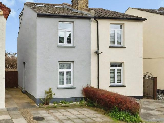 House at Simpsons Road, Greater London