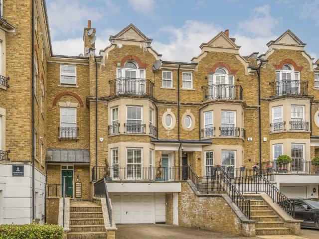 House at Southlands Drive, Greater London