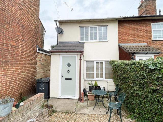 House at Soulbury Road, Linslade