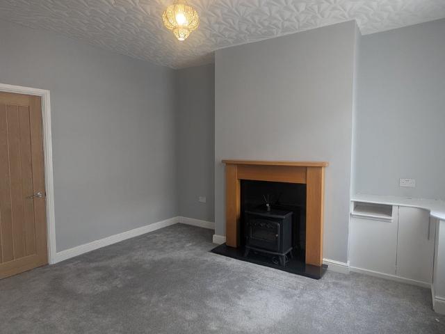 House at Smawthorne Grove, Wakefield