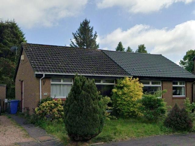 House at Spottiswoode Gardens, Mid Calder