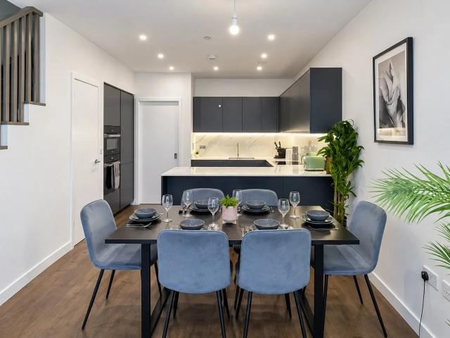 House at Springpark Drive, Greater London