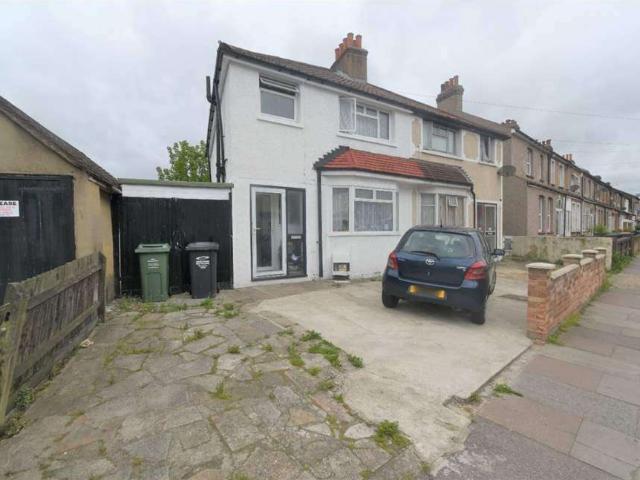House at St Vincents Road, Dartford