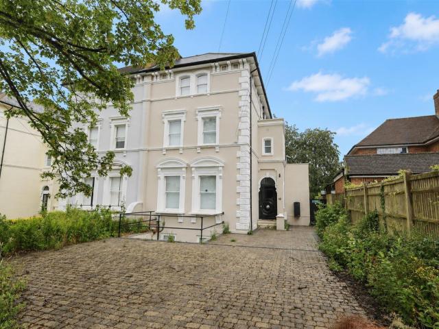 Apartment at St John's Road, Sevenoaks