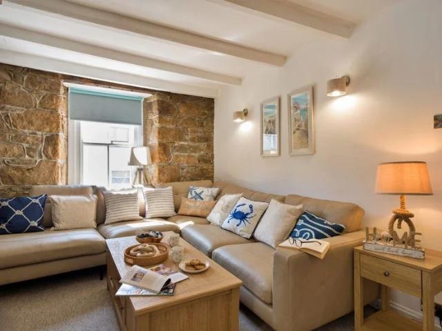 House at St Peters Street, St. Ives