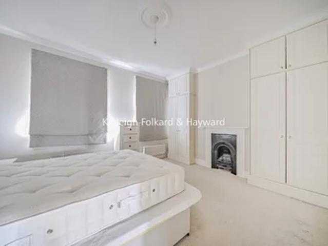 House at Stanley Road, Greater London