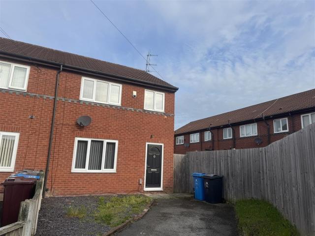 House at Stanton Crescent, Kirkby