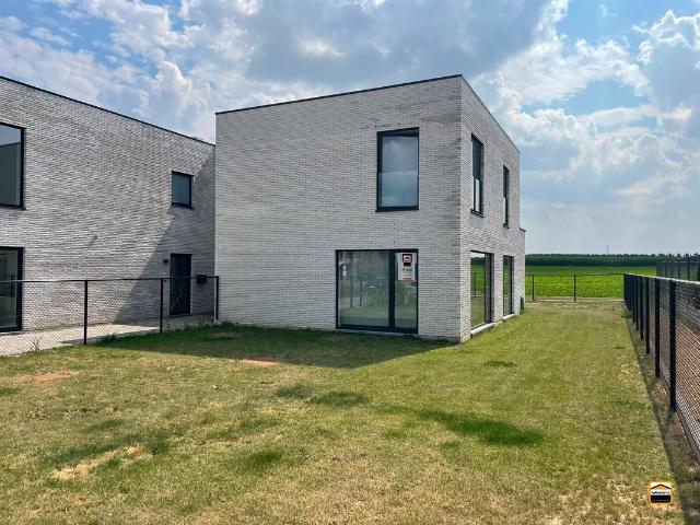 house at steenweg 128, 3870 heers
