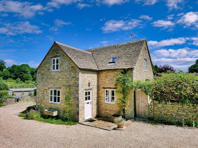House at Stroud Road, Cotswold District