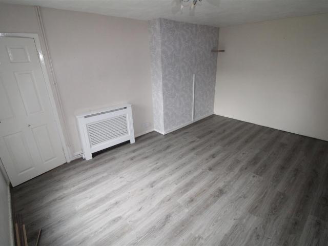 House at Sundon Road, Houghton Regis
