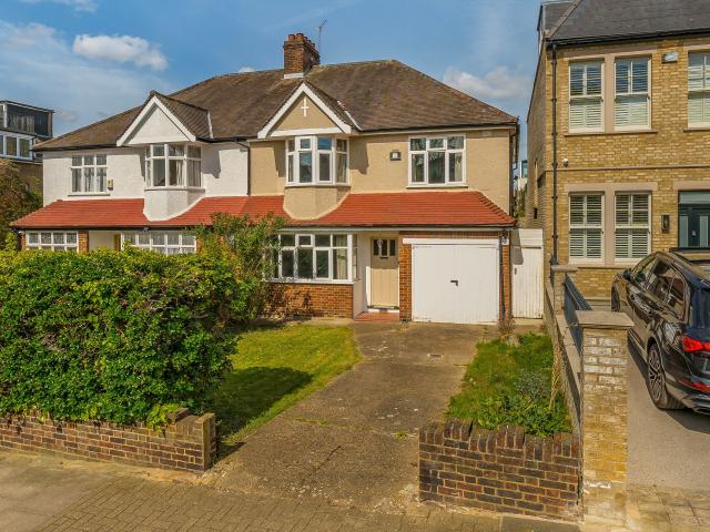 House at Sudbrooke Road, Greater London