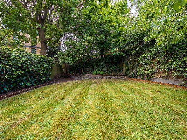 House at Sutherland Grove, Greater London